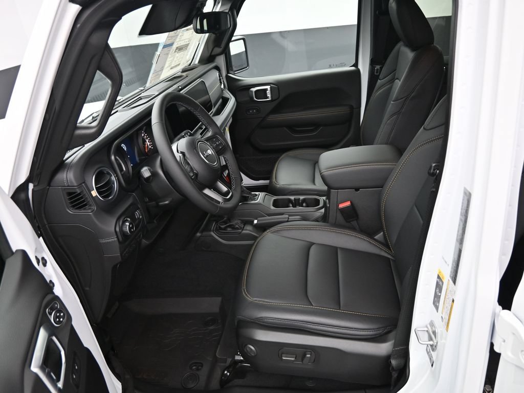 New 2026 Jeep Gladiator Mojave AWD/4WD image 10