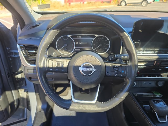 Used 2023 Nissan Rogue SL w/ SL Premium Package AWD/4WD image 16