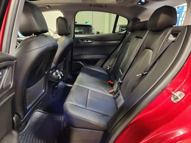 Used 2021 Alfa Romeo Stelvio Ti w/ Nero Edizione image 23