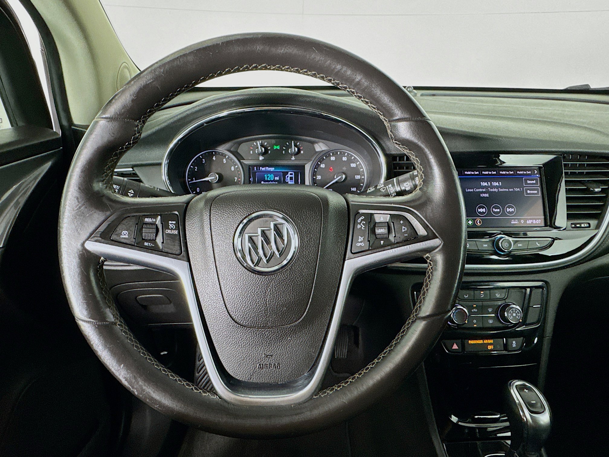 Used 2022 Buick Encore Preferred w/ Safety Package AWD/4WD image 11