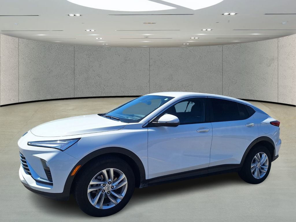 Used 2025 Buick Envista Preferred image 1