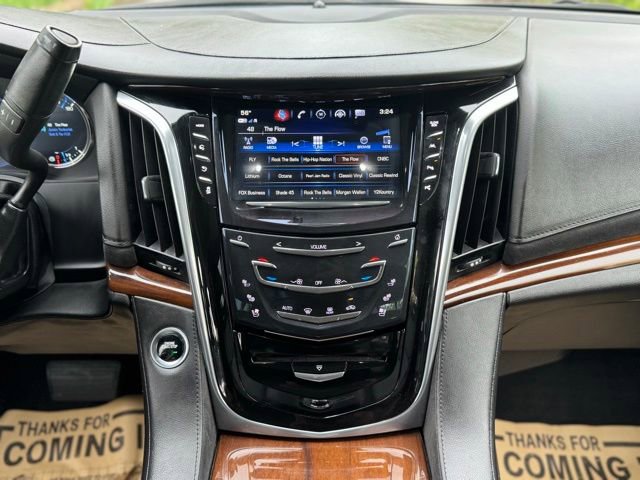Used 2020 Cadillac Escalade ESV Luxury AWD/4WD image 28