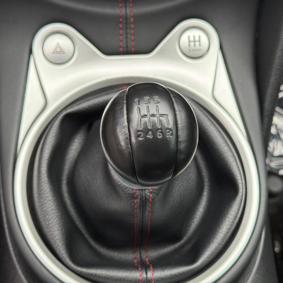 Used 2012 Nissan 370Z NISMO RWD image 13