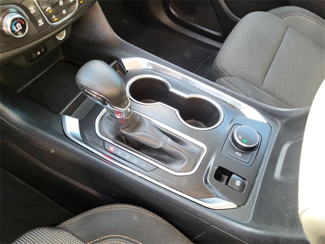 Used 2021 Chevrolet Traverse LS image 9