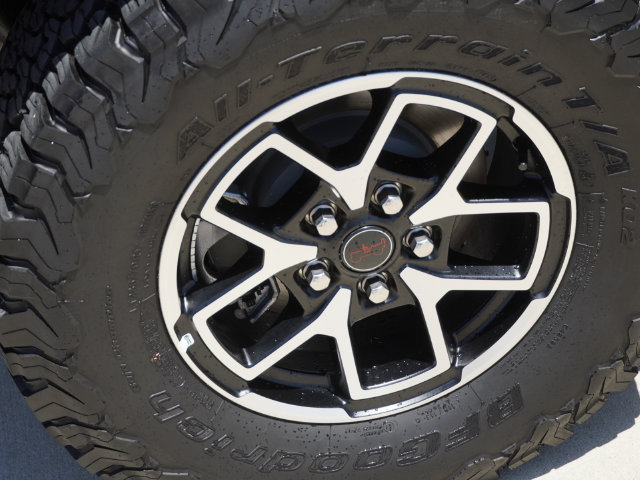 Used 2026 Jeep Wrangler Unlimited Rubicon AWD/4WD image 12