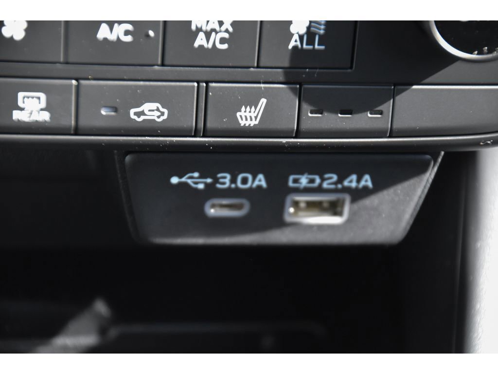 New 2026 Subaru Outback Limited AWD/4WD image 38