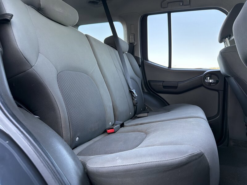 Used 2010 Nissan Xterra X image 16