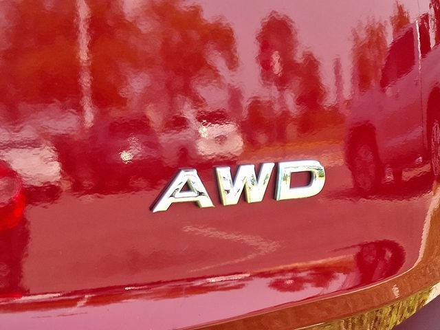 Used 2023 Nissan Rogue S AWD/4WD image 10