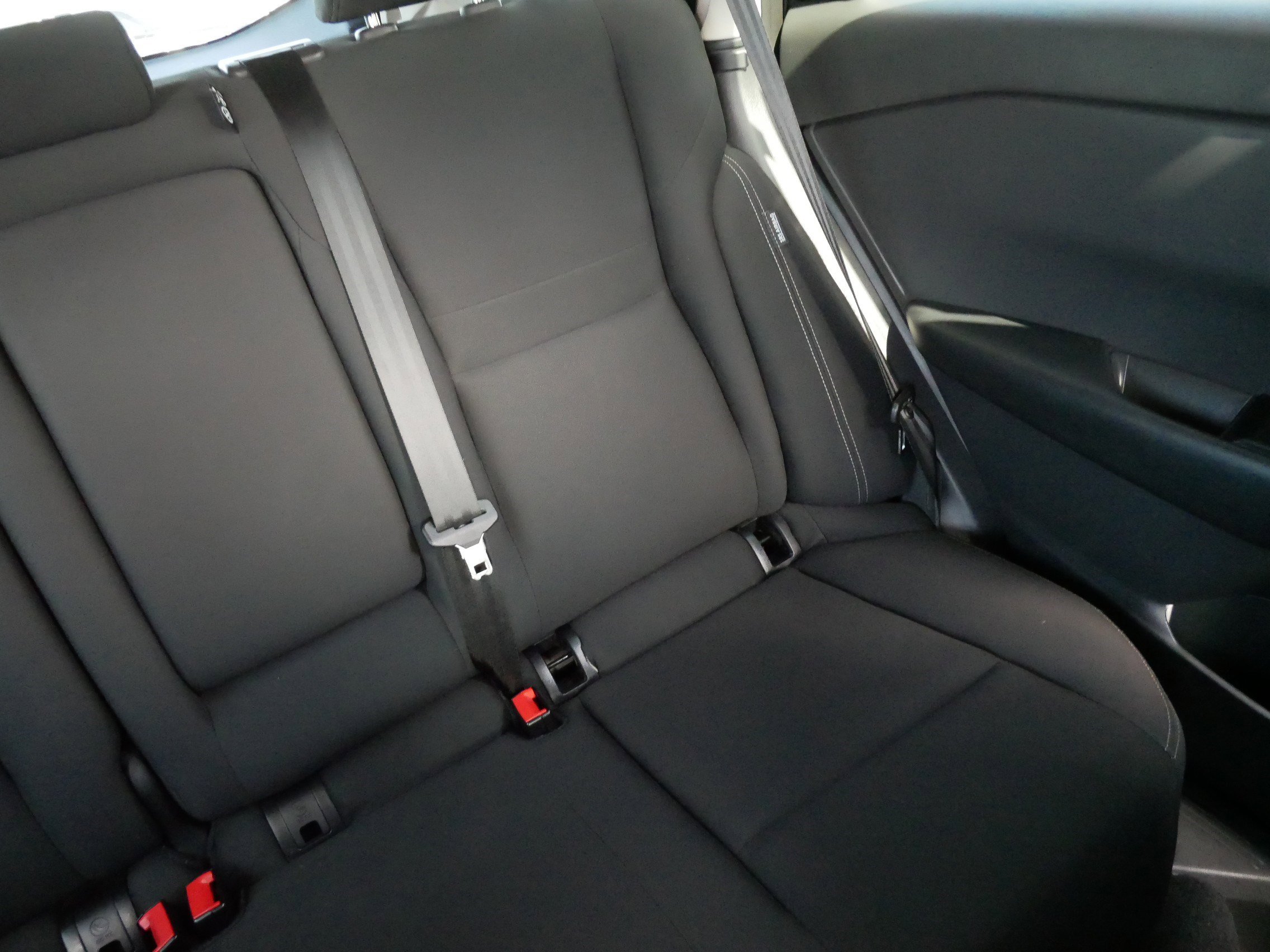 Used 2024 Nissan Rogue S AWD/4WD image 14