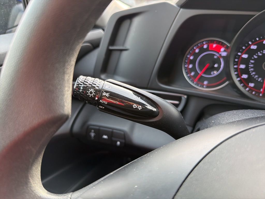 Used 2022 Hyundai Elantra SEL image 28