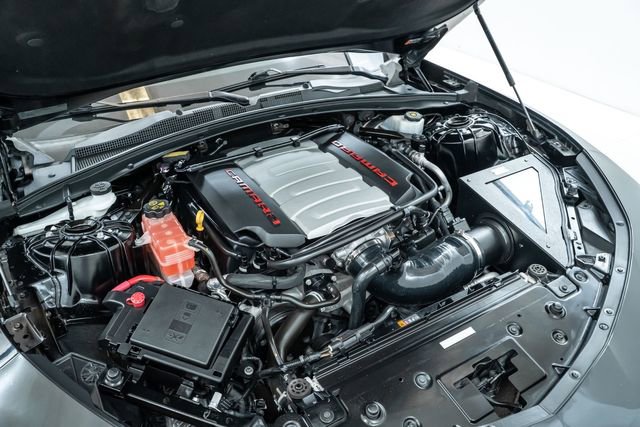 Used 2016 Chevrolet Camaro SS RWD image 29