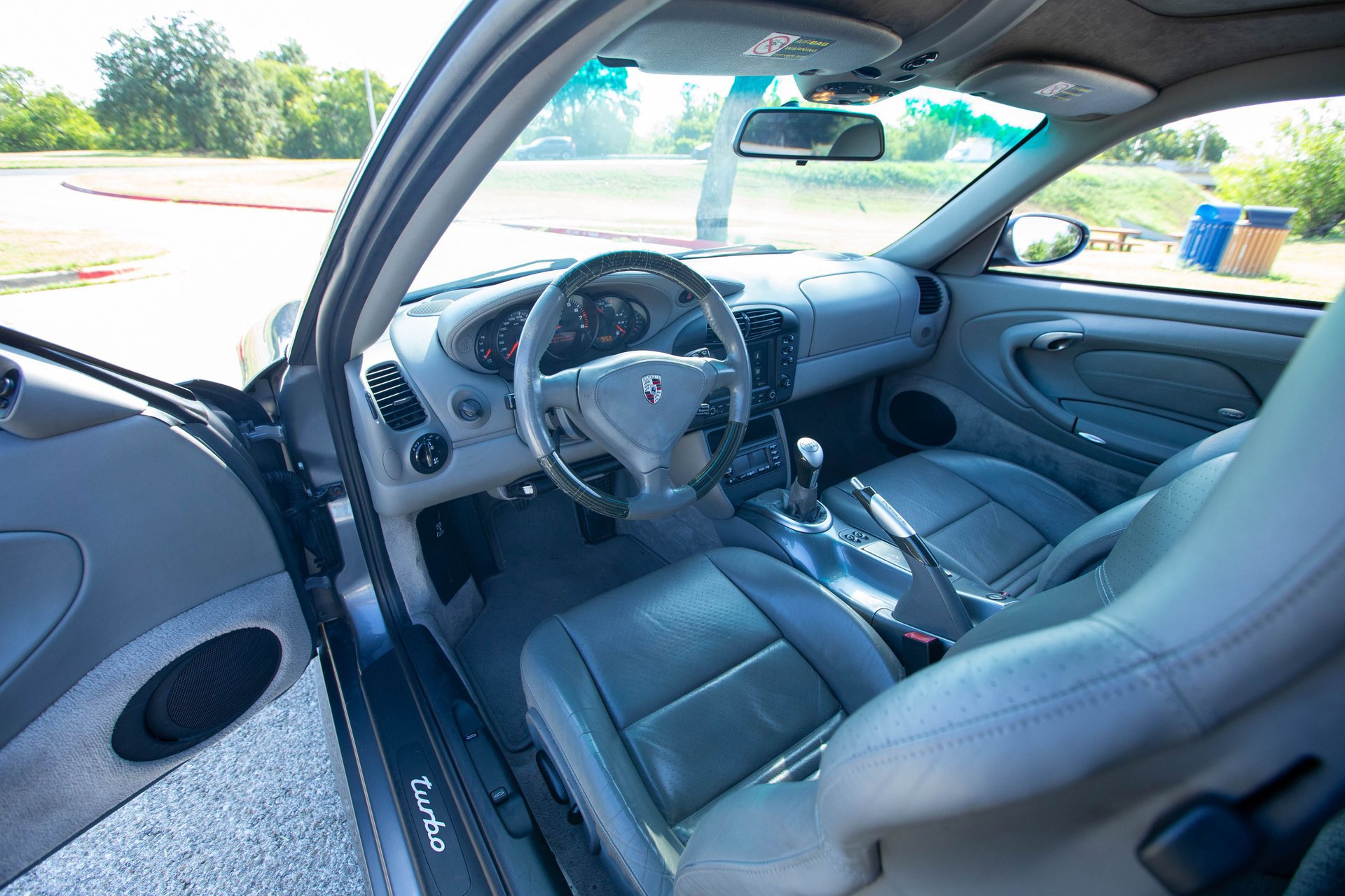 Used 2001 Porsche 911 Turbo image 26