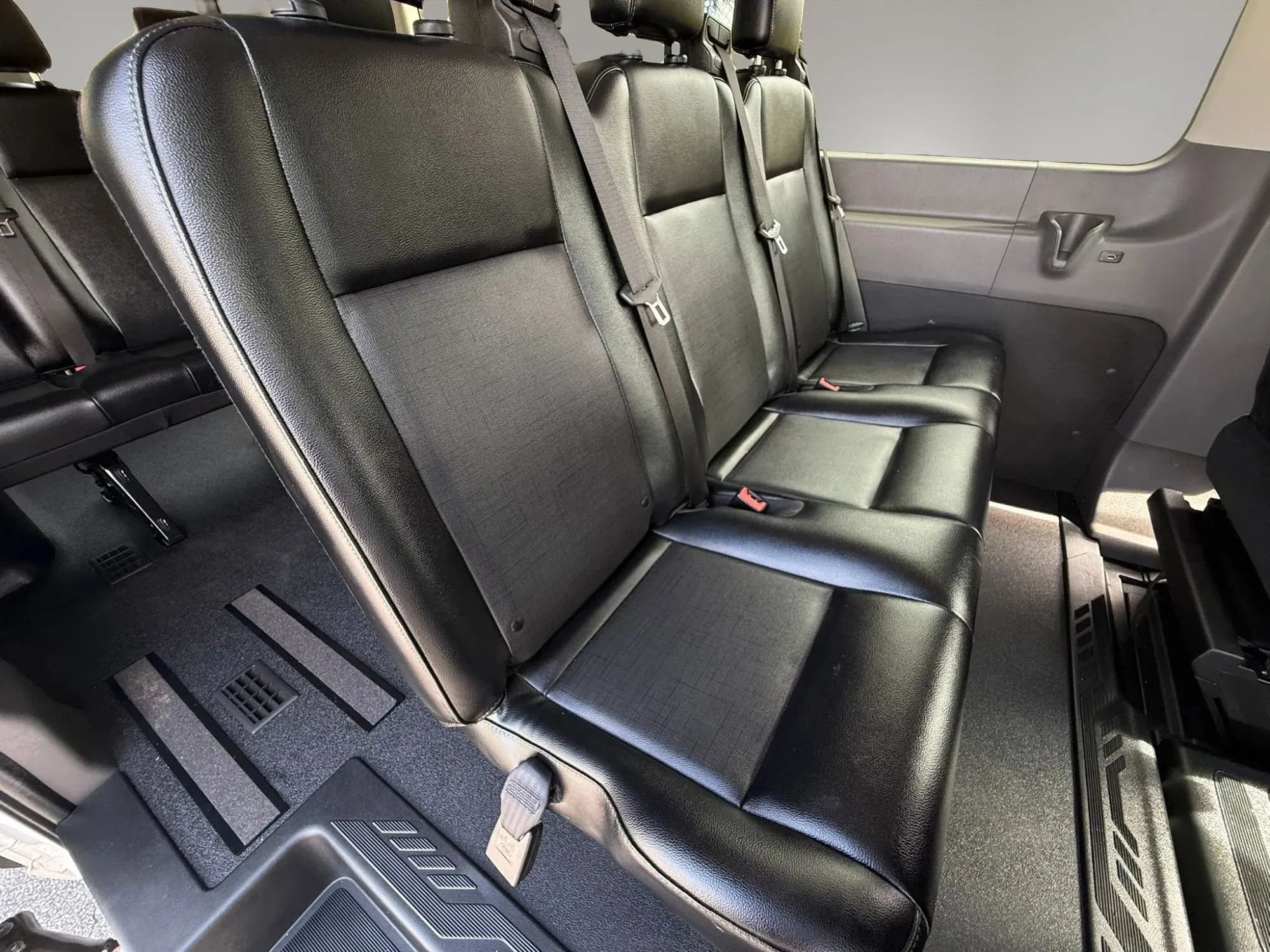Used 2024 Ford Transit 350 XL RWD image 23