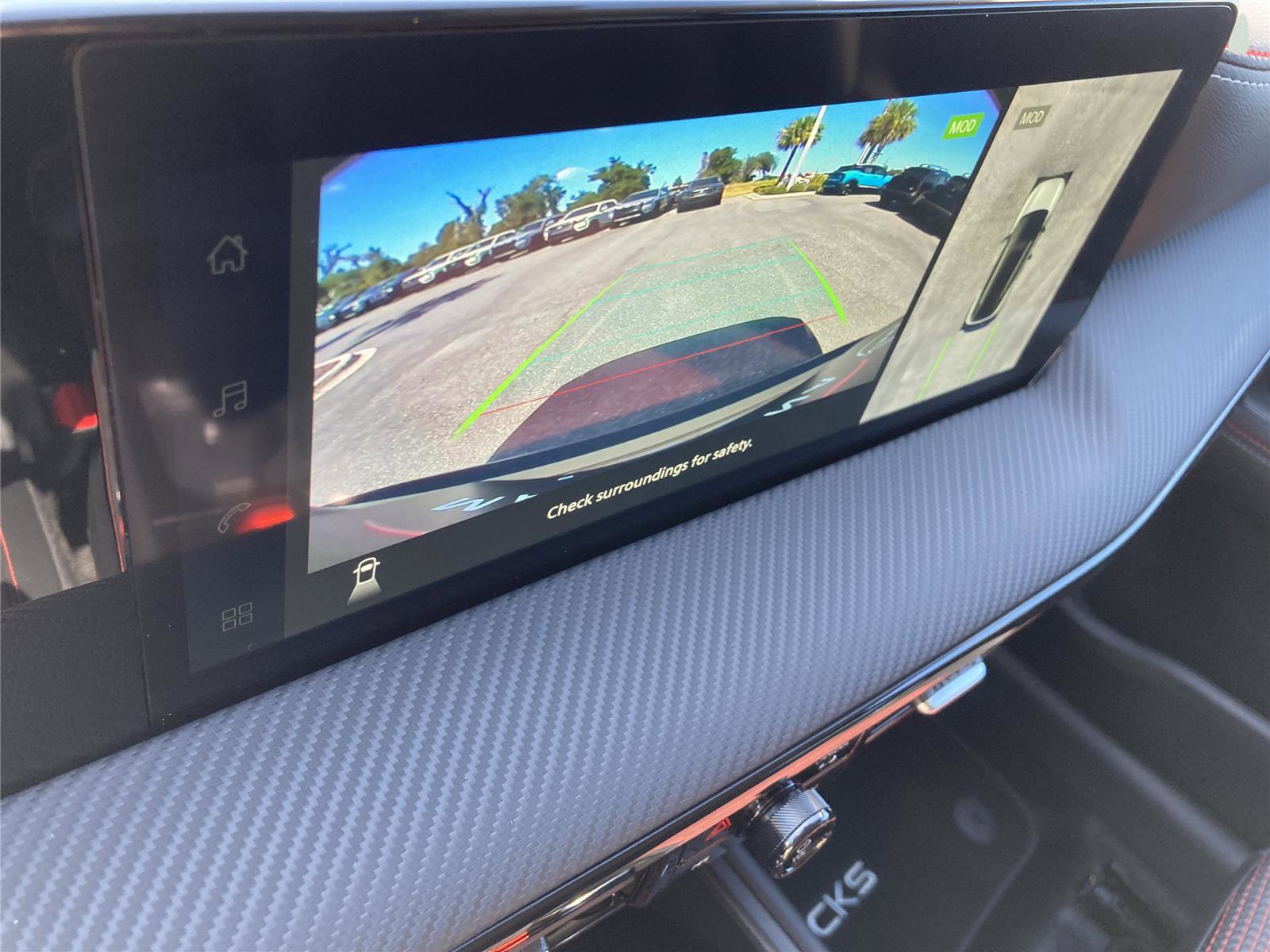 New 2026 Nissan Kicks SR image 14