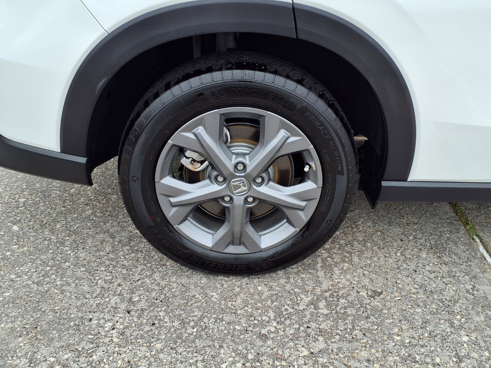 Certified 2026 Honda HR-V LX image 25