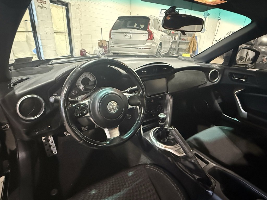 Used 2017 Toyota 86 image 13
