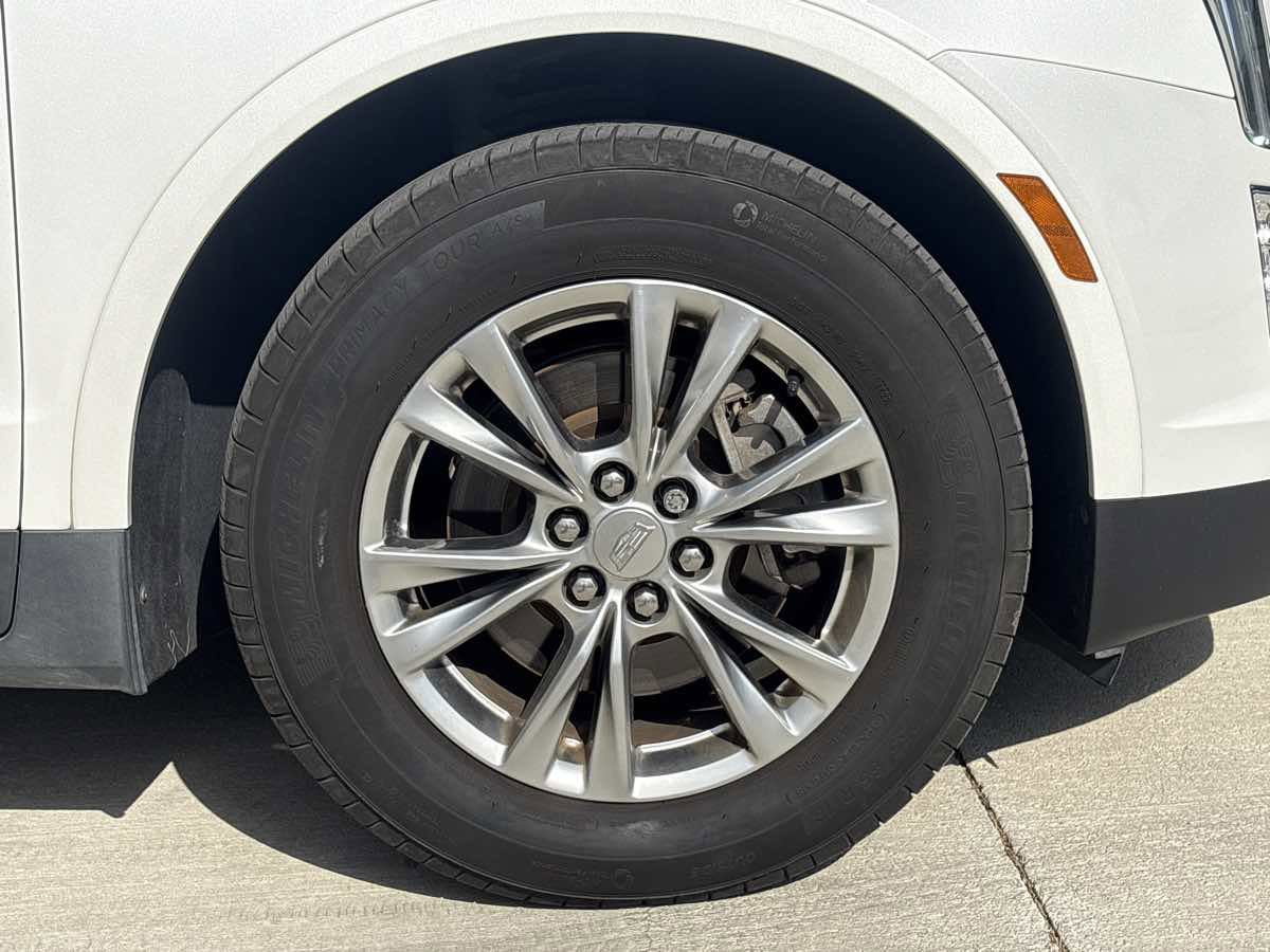 Used 2020 Cadillac XT5 Premium Luxury image 8