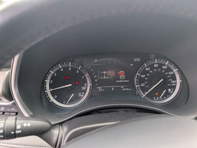 Used 2020 Toyota Highlander XLE AWD/4WD image 40