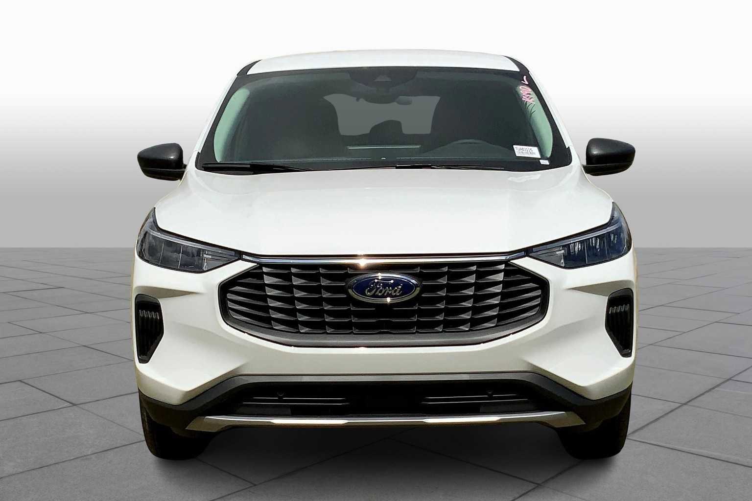 New 2026 Ford Escape Active w/ Active Premium Tech Pack FWD image 3