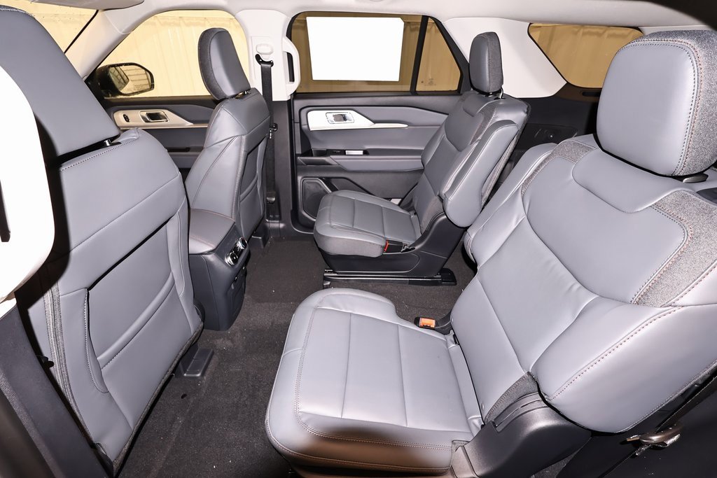 New 2026 Ford Explorer Active image 13