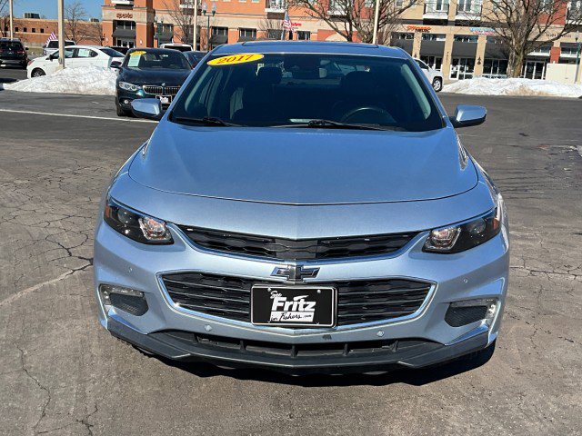 Used 2017 Chevrolet Malibu Premier w/ Premier Sun and Wheel Package image 2