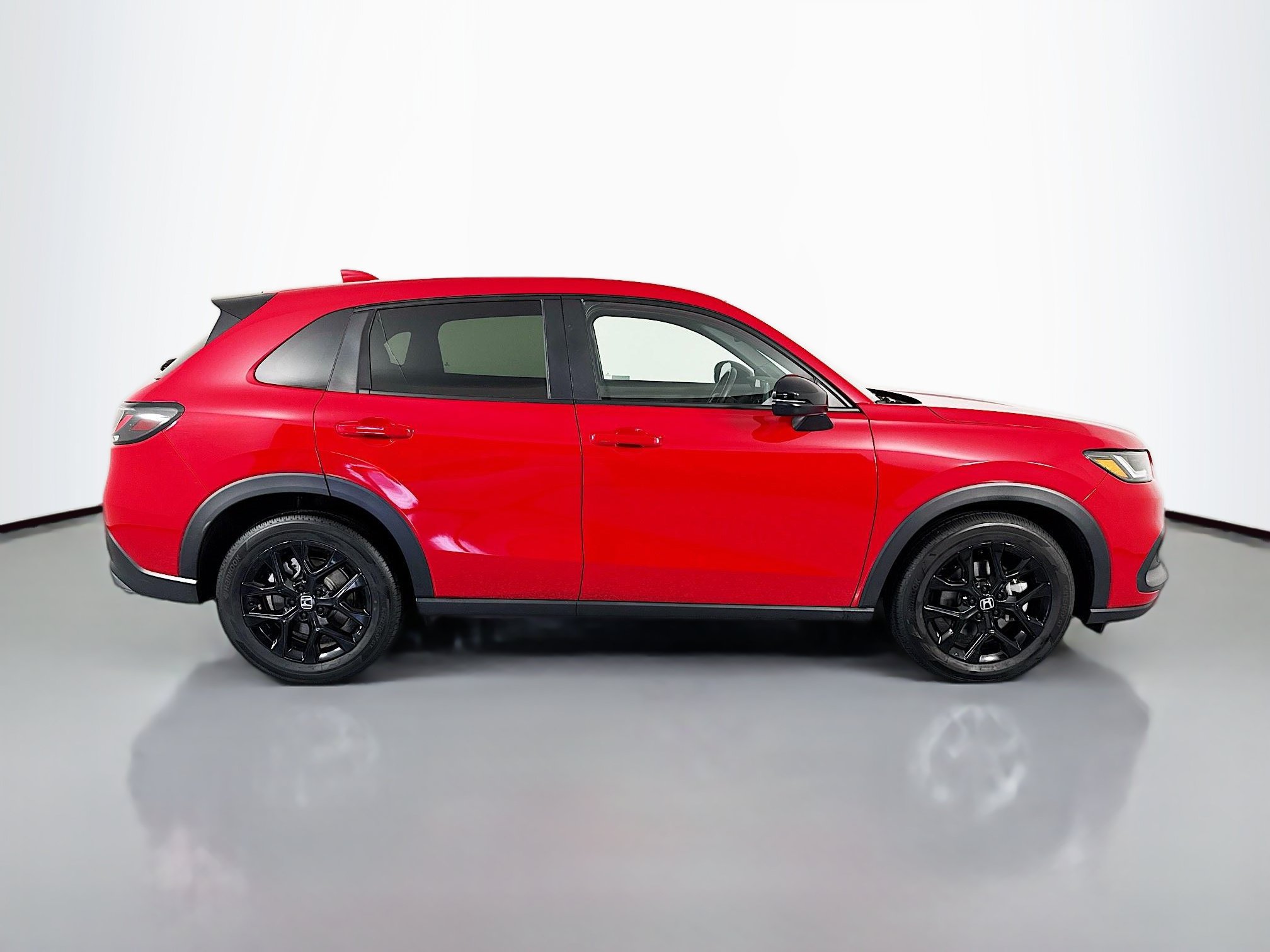 Certified 2024 Honda HR-V Sport image 4