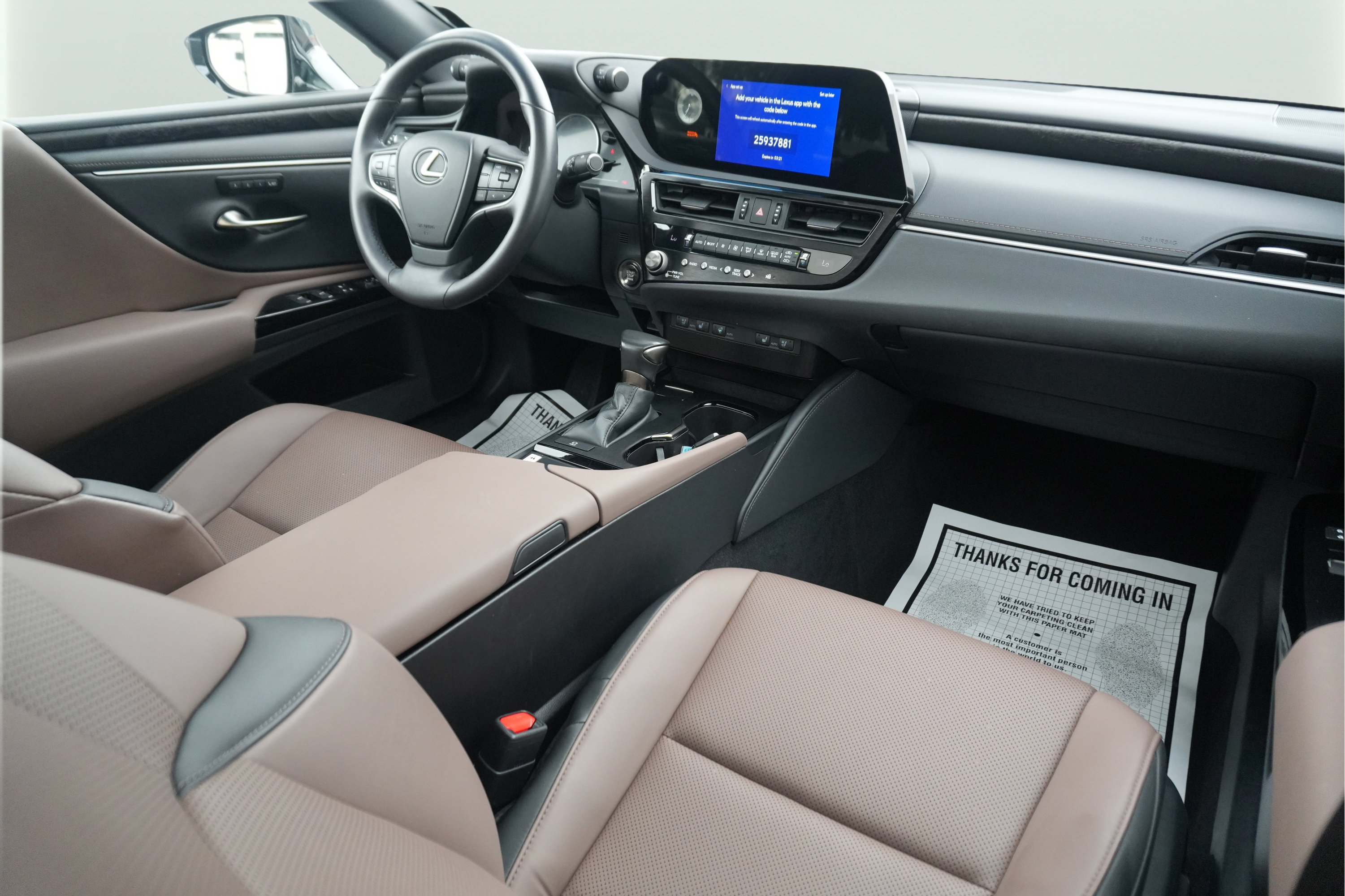 Used 2024 Lexus ES 350 w/ Premium Package FWD image 29