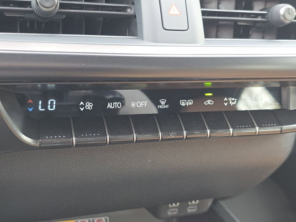 New 2026 Lexus UX 300h AWD image 22