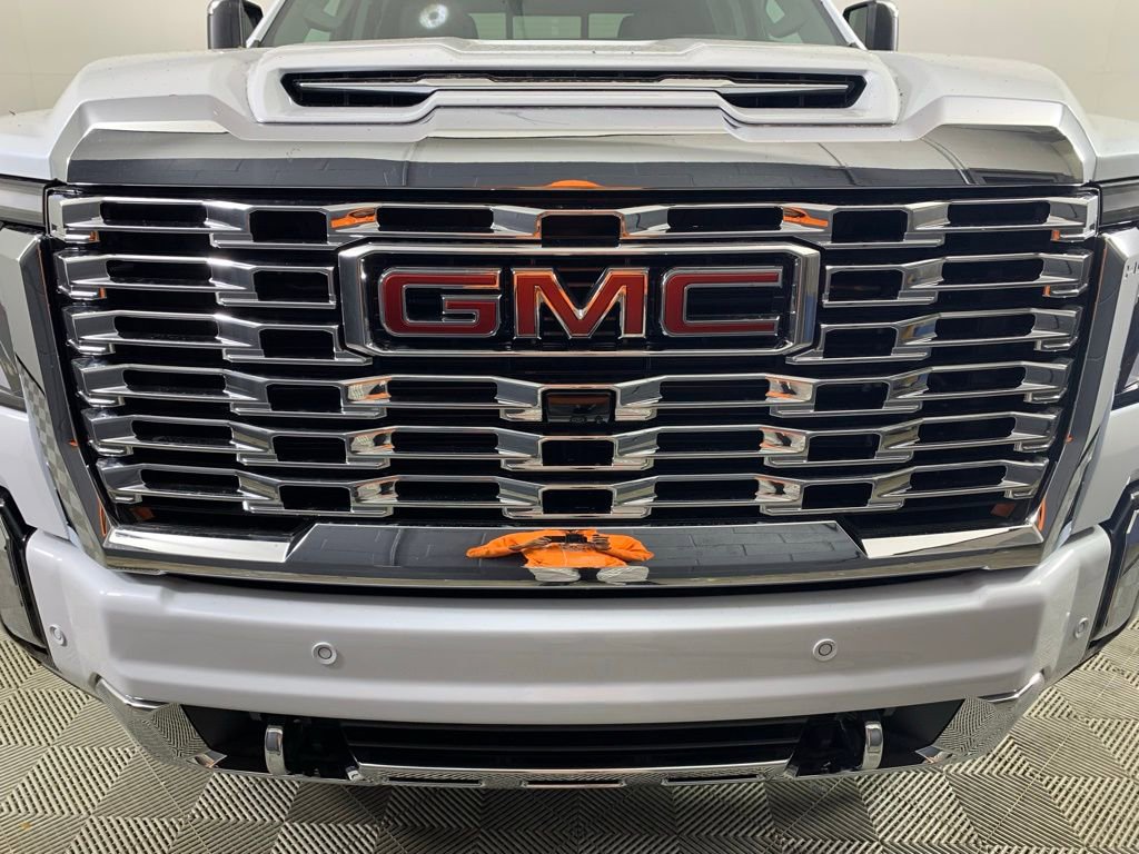 New 2026 GMC Sierra 3500 Denali w/ Denali Reserve Package image 22