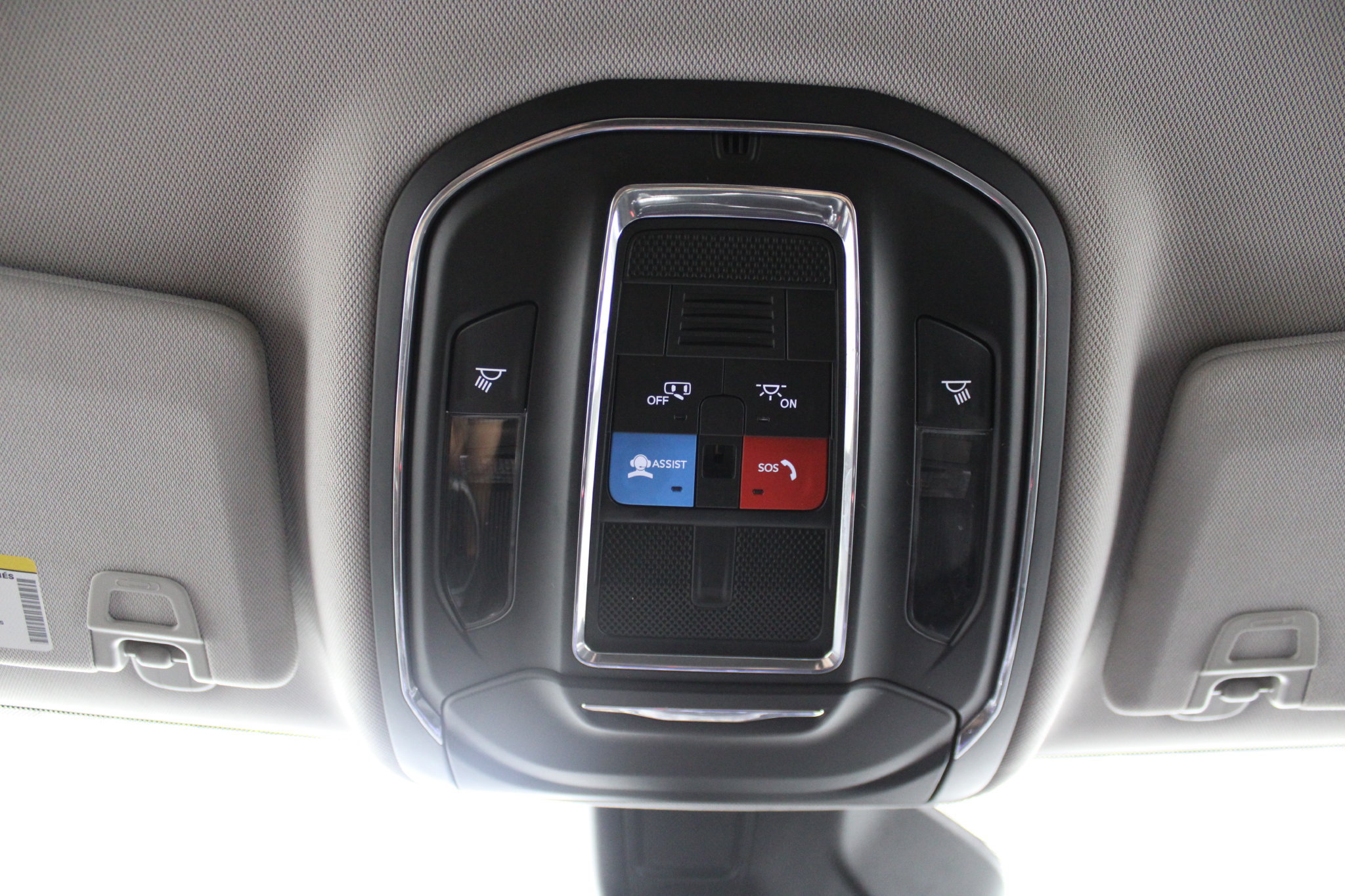 Used 2023 Jeep Grand Cherokee Laredo AWD/4WD image 33
