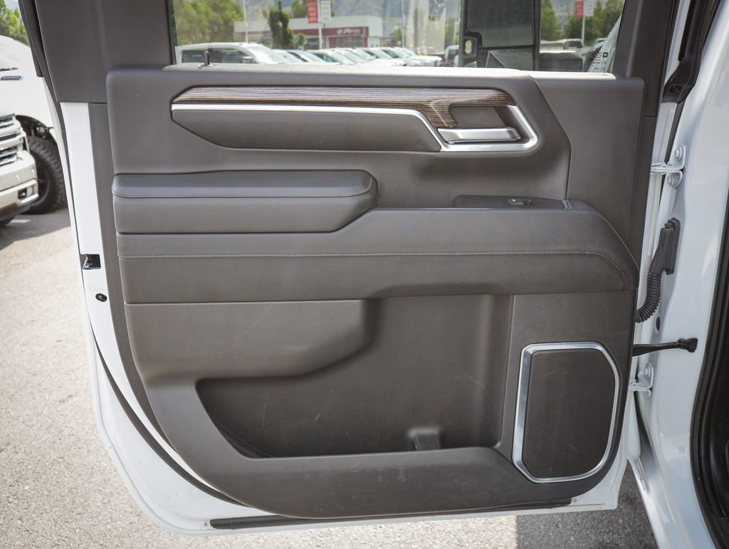 Used 2024 GMC Sierra 3500 SLE w/ SLE Convenience Package AWD/4WD image 32