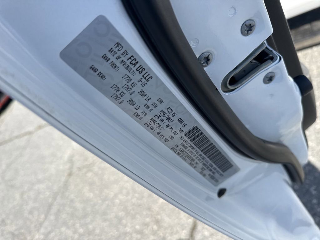 Used 2017 RAM 1500 Classic SLT image 34