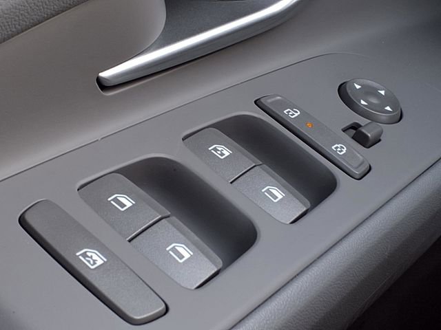 New 2026 Hyundai Elantra Sport image 24