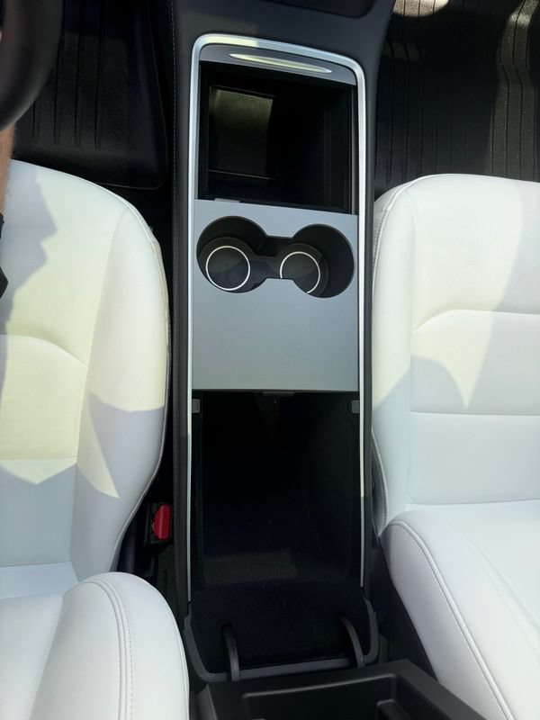 Used 2023 Tesla Model 3 Standard Range RWD image 37