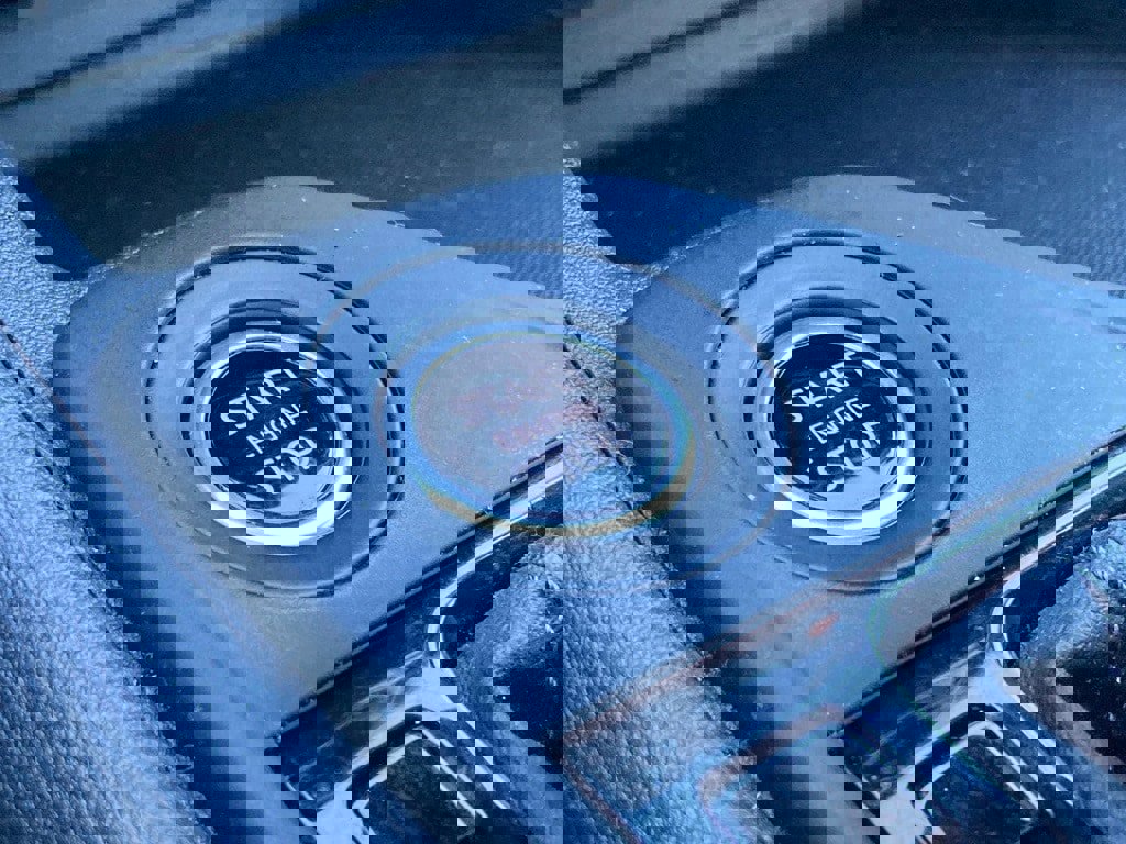 Used 2025 Nissan Sentra S image 25