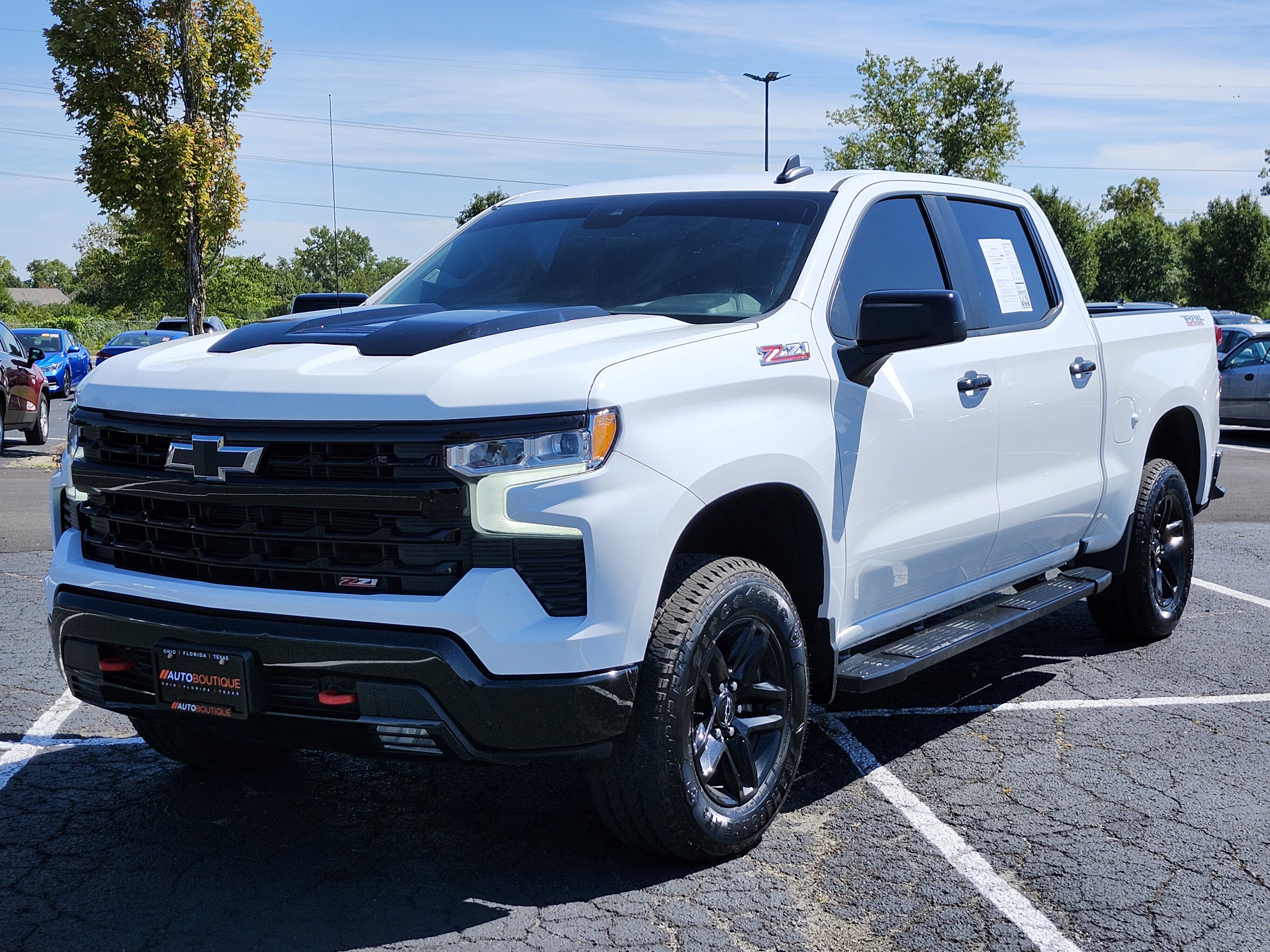 Used 2023 Chevrolet Silverado 1500 LT Trail Boss w/ Protection Package image 5