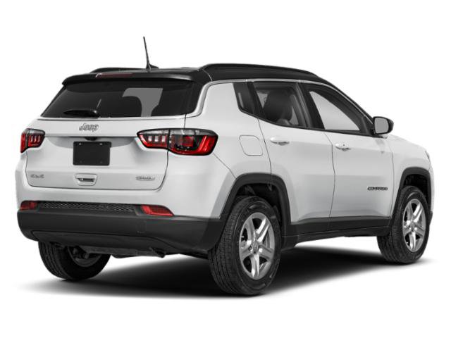 Certified 2024 Jeep Compass Limited w/ Sun and Sound Group AWD/4WD image 3