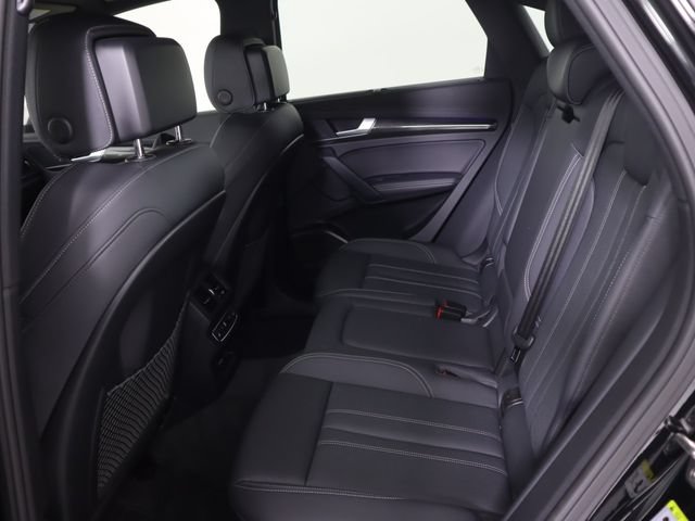 Certified 2022 Audi SQ5 Prestige w/ Prestige Package AWD/4WD image 15