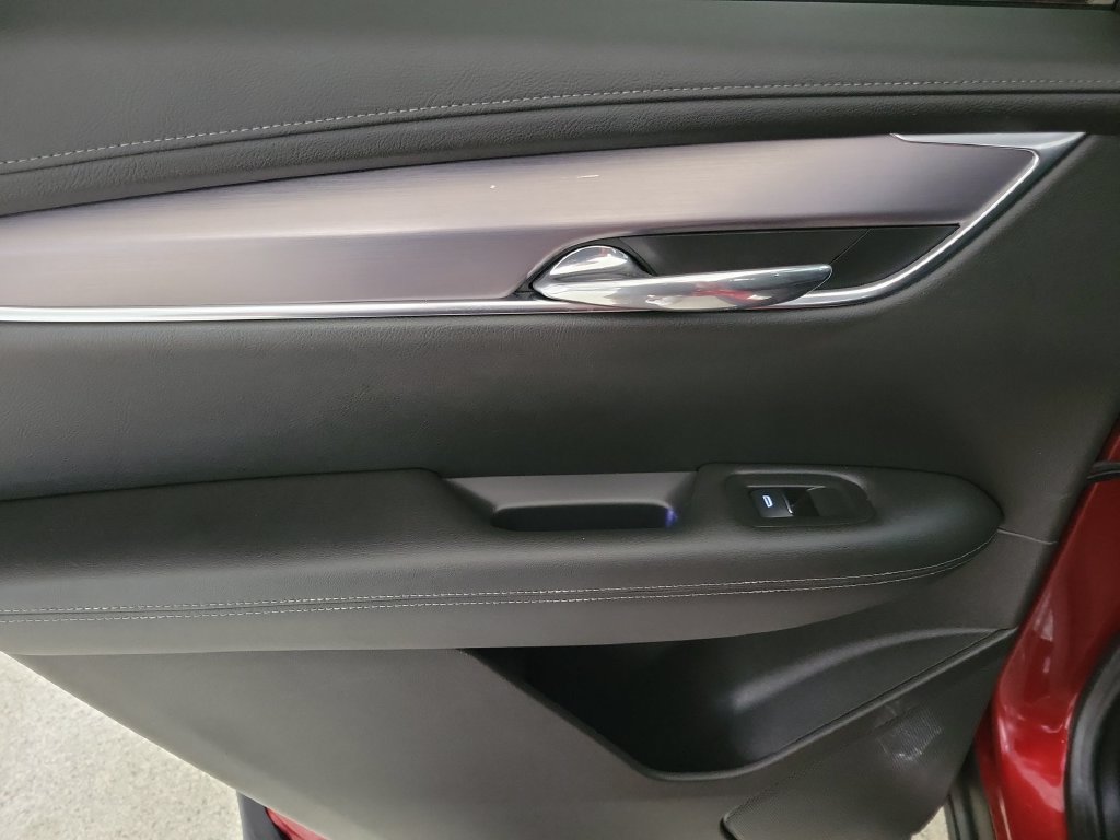 Certified 2023 Cadillac XT6 Luxury FWD image 22