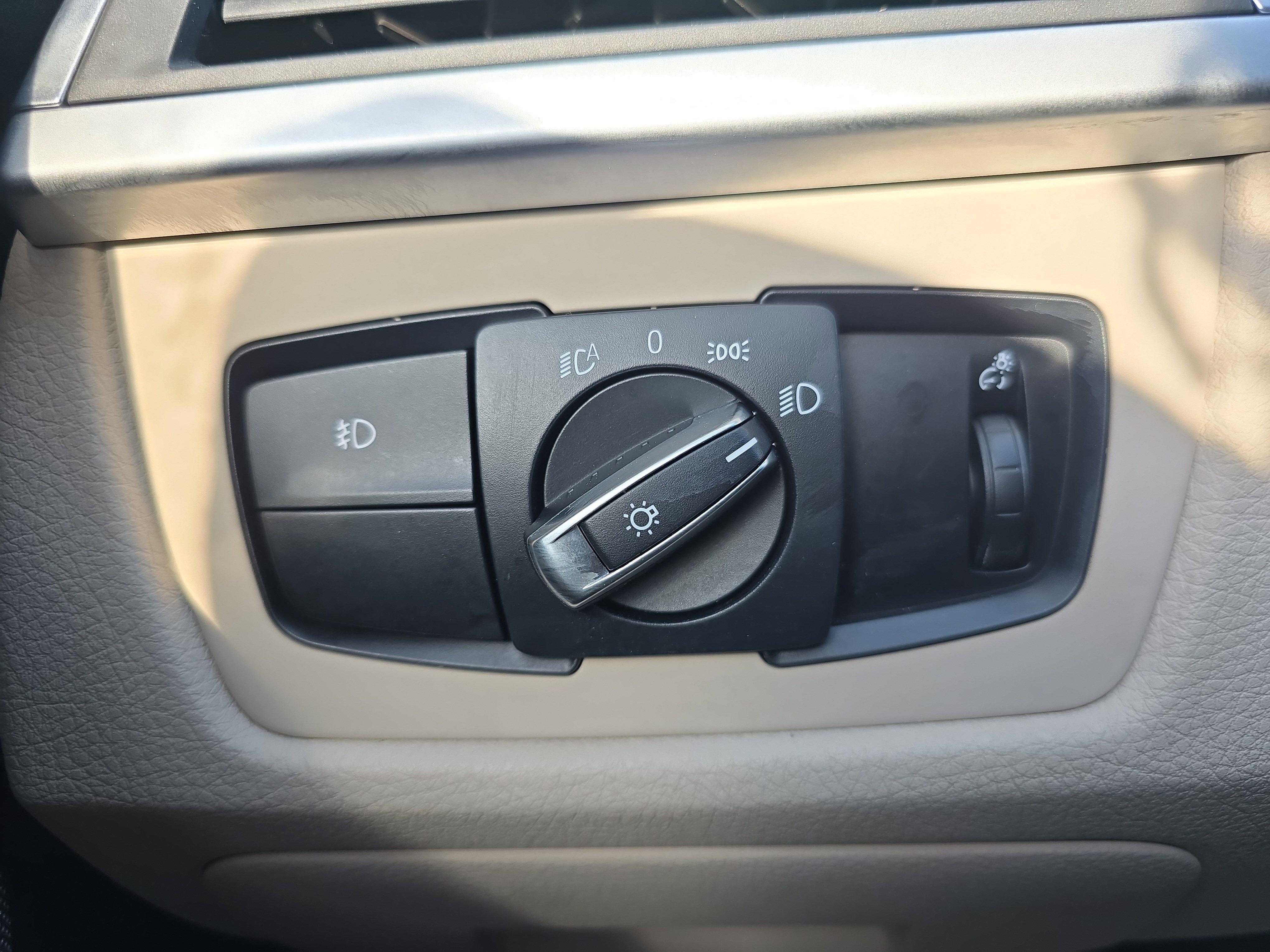 Used 2016 BMW 340i Sedan image 23