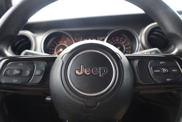 Used 2023 Jeep Wrangler Sport image 14