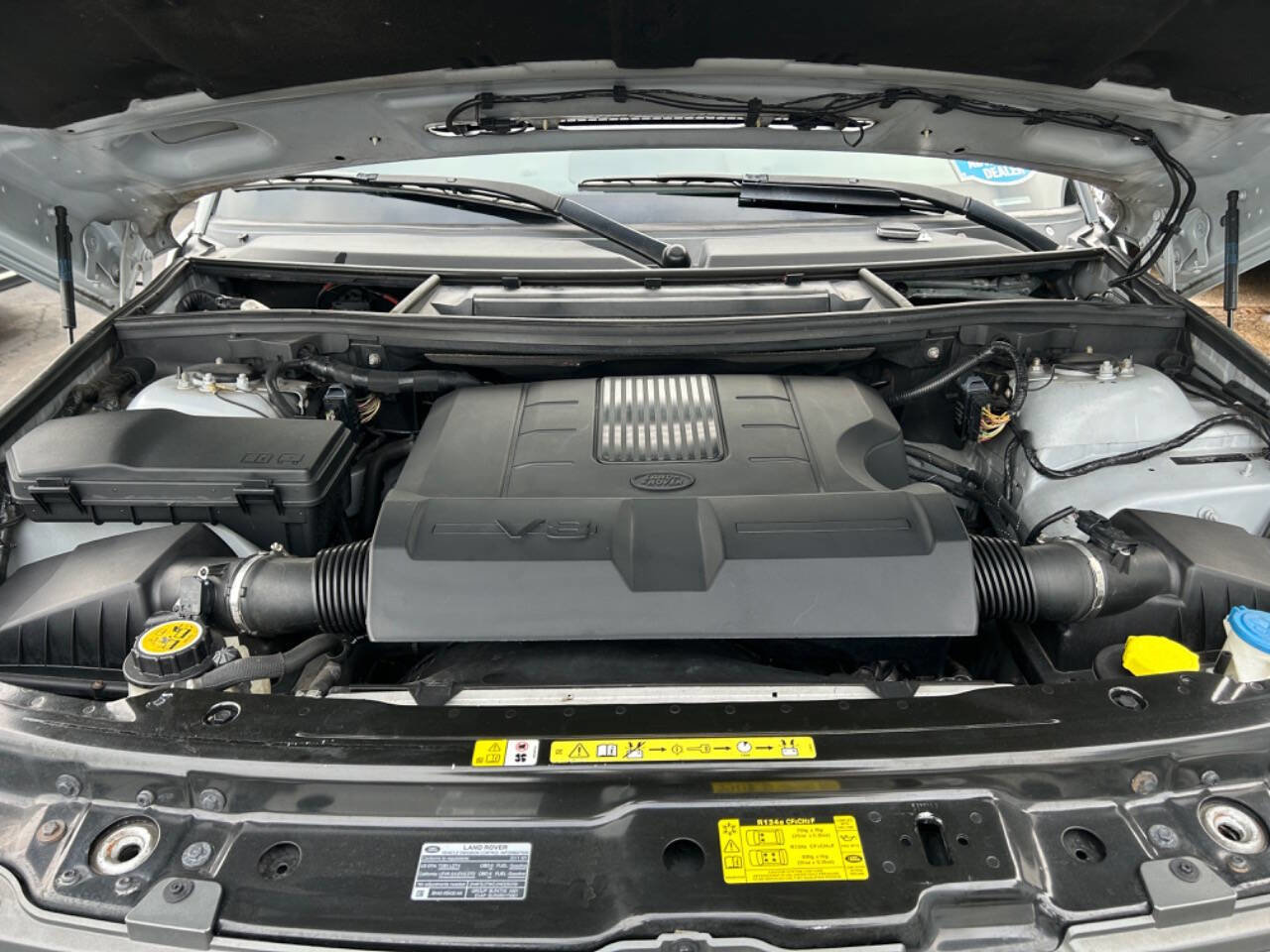 Used 2011 Land Rover Range Rover HSE LUX AWD/4WD image 26