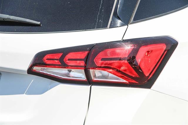 Used 2023 Chevrolet Equinox LT image 11