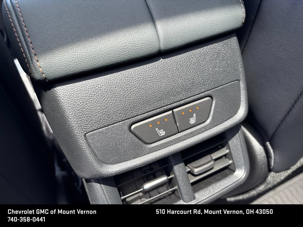 New 2026 GMC Terrain AT4 w/ Convenience Package III AWD/4WD image 34