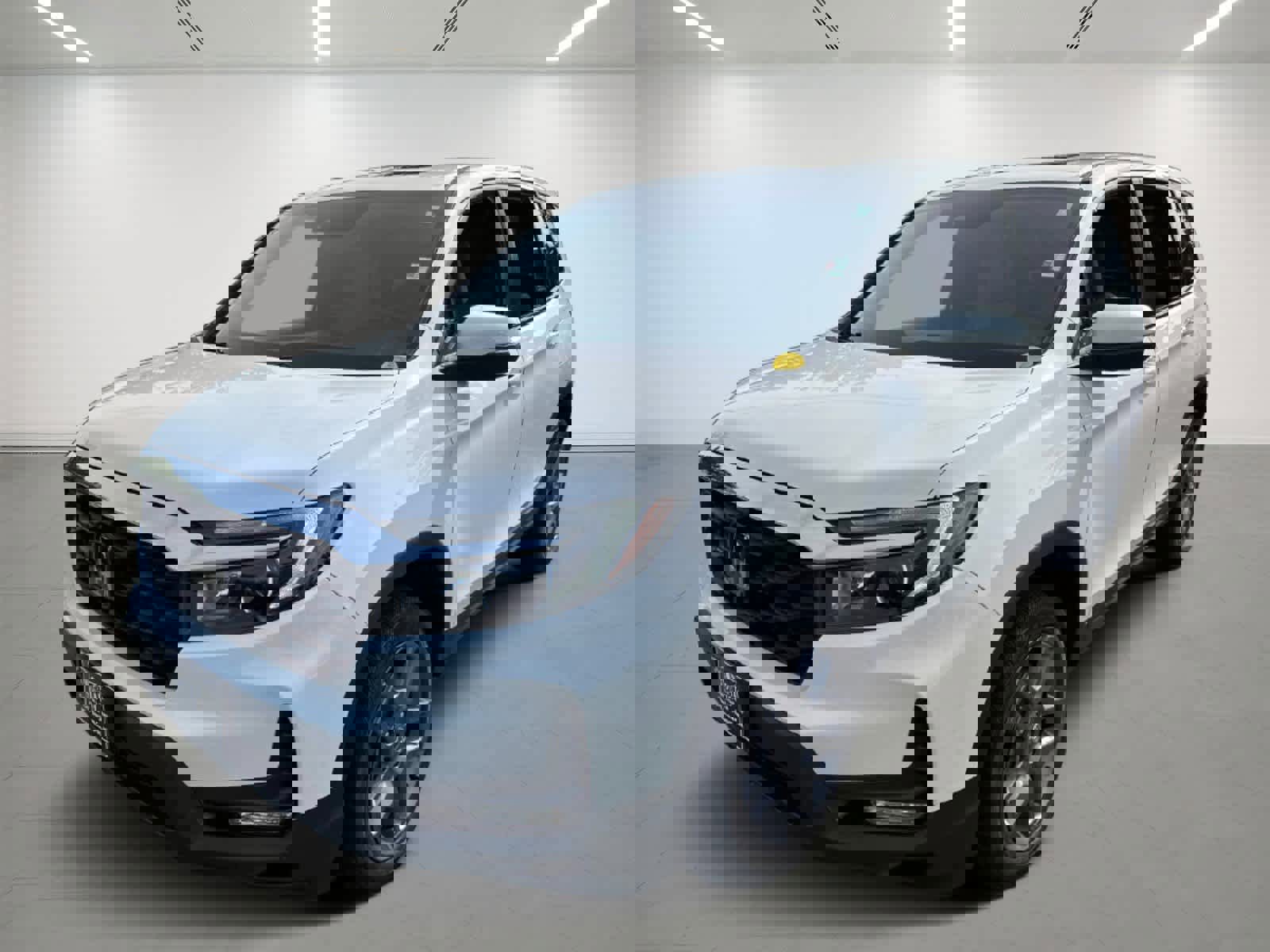 Used 2023 Honda Passport EX-L image 2