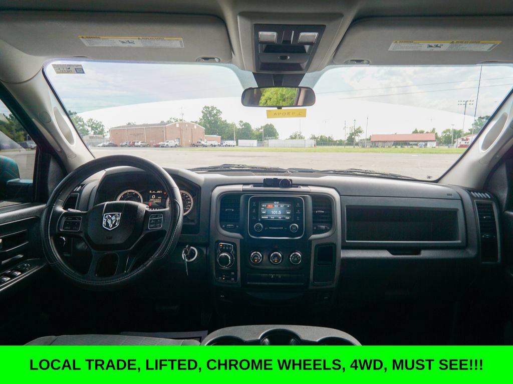 Used 2019 RAM 1500 Express w/ Express Value Package AWD/4WD image 13