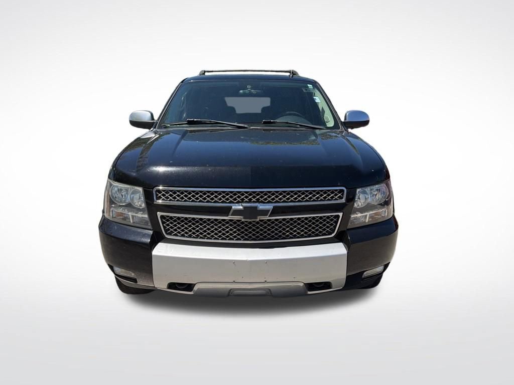 Used 2008 Chevrolet Suburban LT w/ LT Preferred Equipment Group image 3