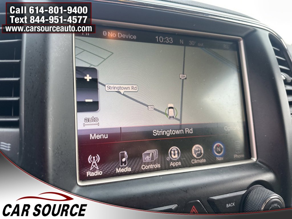 Used 2015 Jeep Grand Cherokee Limited w/ Luxury Group II image 23