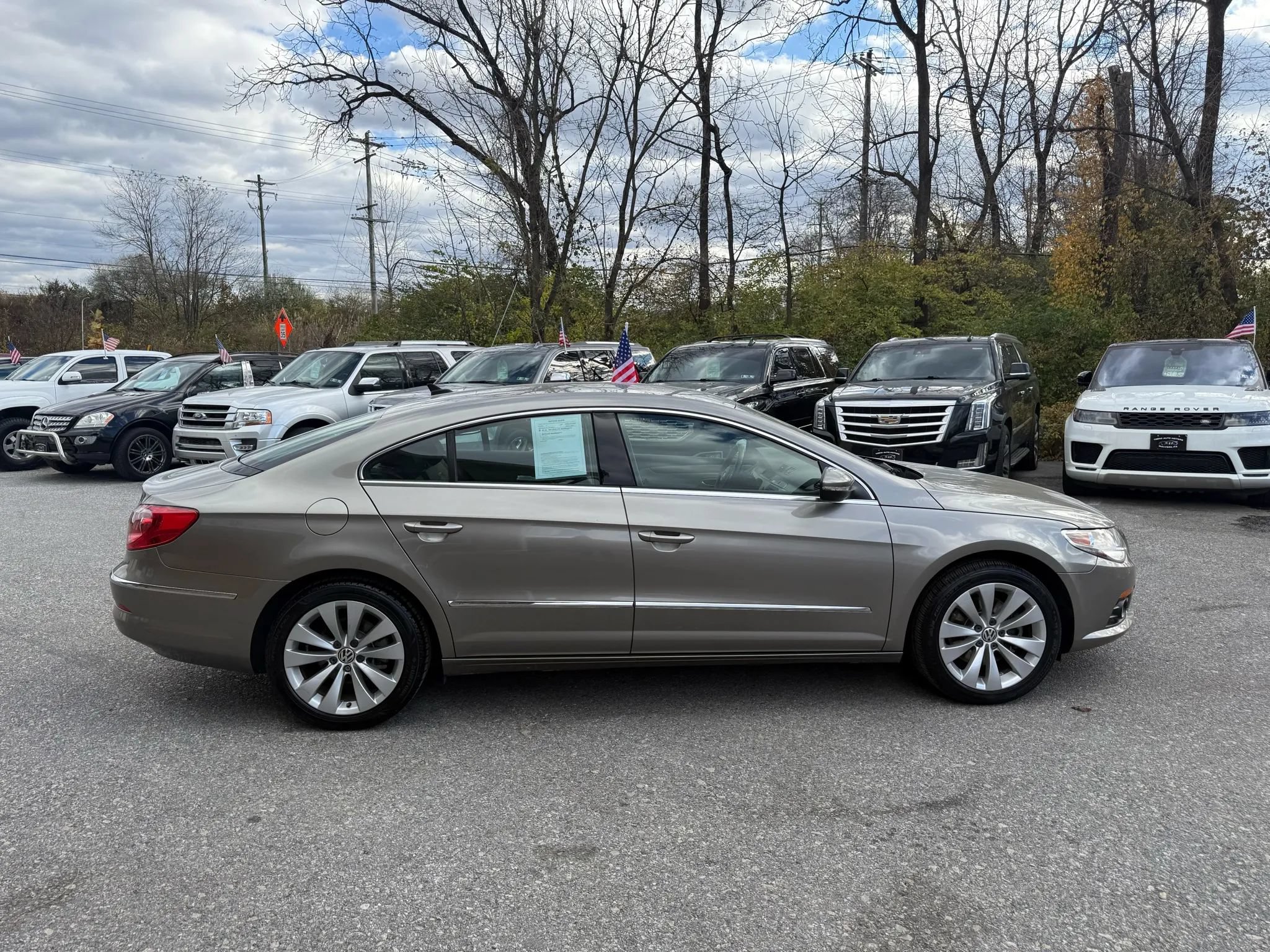 Used 2009 Volkswagen CC Sport FWD image 8