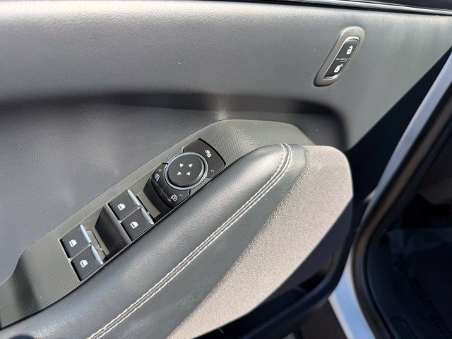 Used 2023 Ford Mustang Mach-E Select RWD image 12